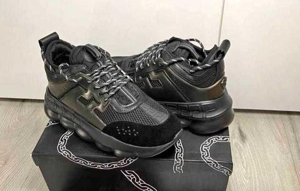 Versace chain reaction total primitive black