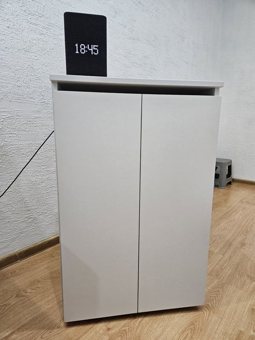 Продам вместительную тумбочку