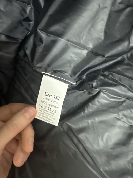 Куртка на мальчика новая