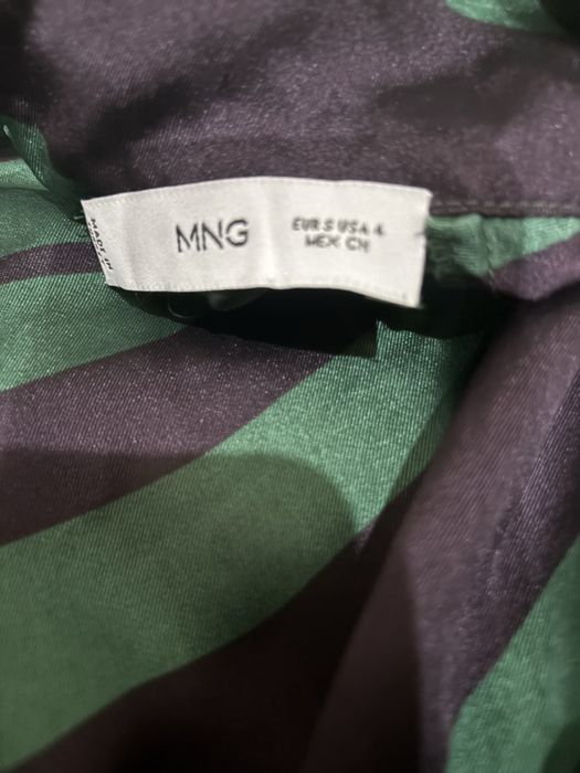 Сатенена блуза на Mango