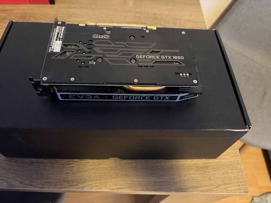 Видеокарта EVGA GeForce GTX 1650 XC Ultra Gaming 4GB