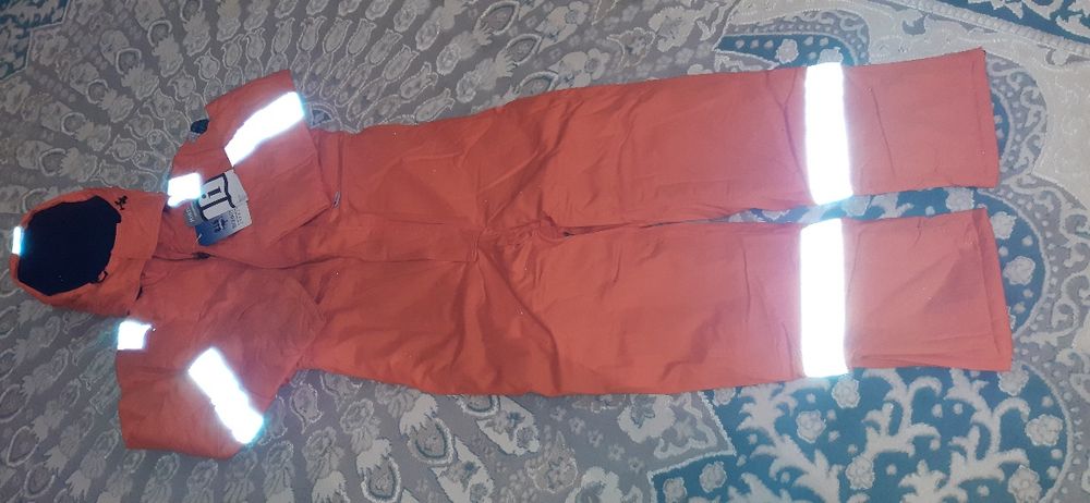 Продаю зимний комбенизон