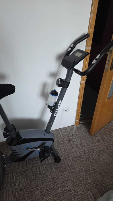 Bicicleta fitness Zipro Beat, Volanta 6k