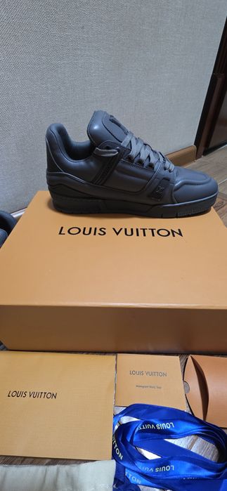 "Louis Vuitton"  красовка Италия оригинал