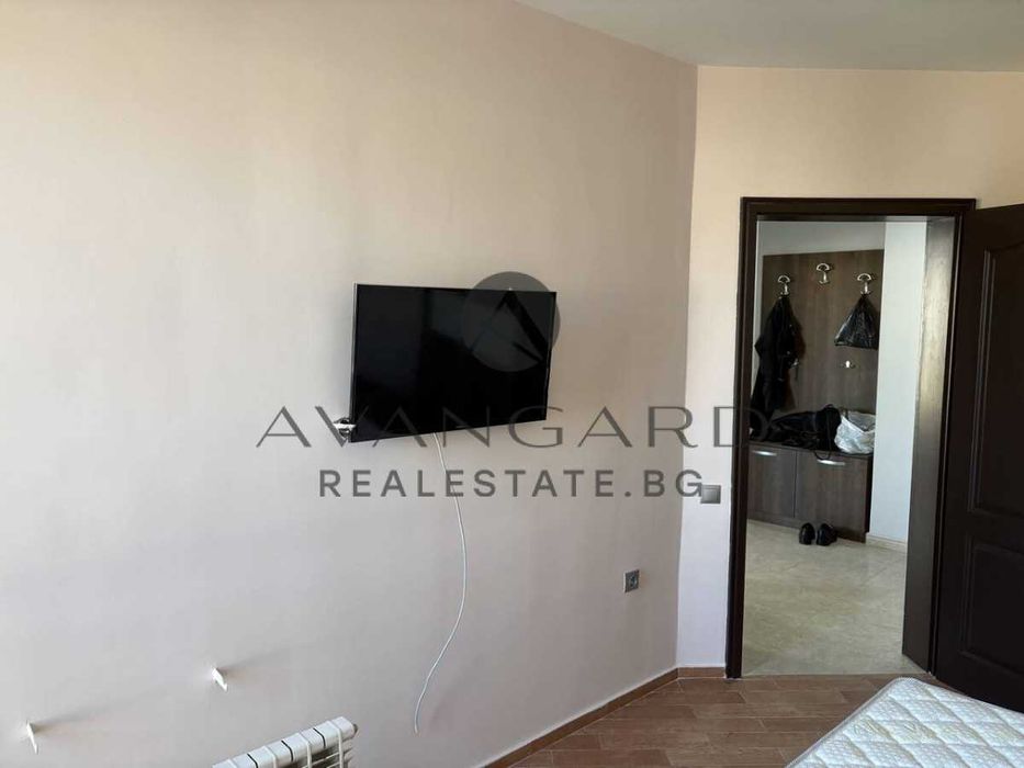 Продава се Тристаен апартамент в Пловдив, Кючук Париж - 115 кв.м за 2000 €/кв.м - Снимка #6