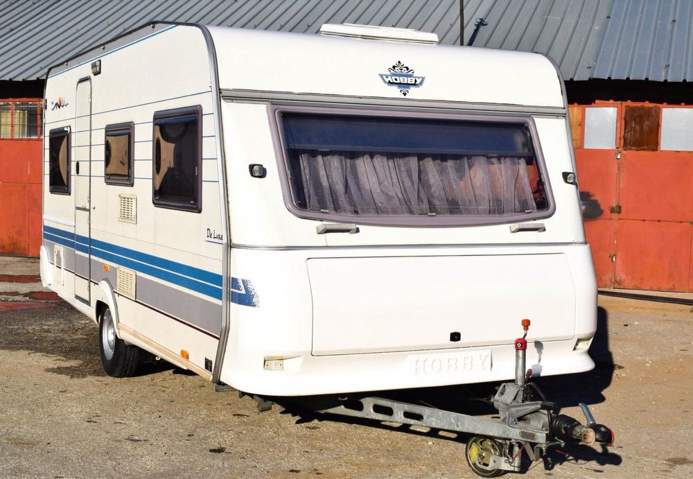 Каравана Hobby De Luxe easy 495