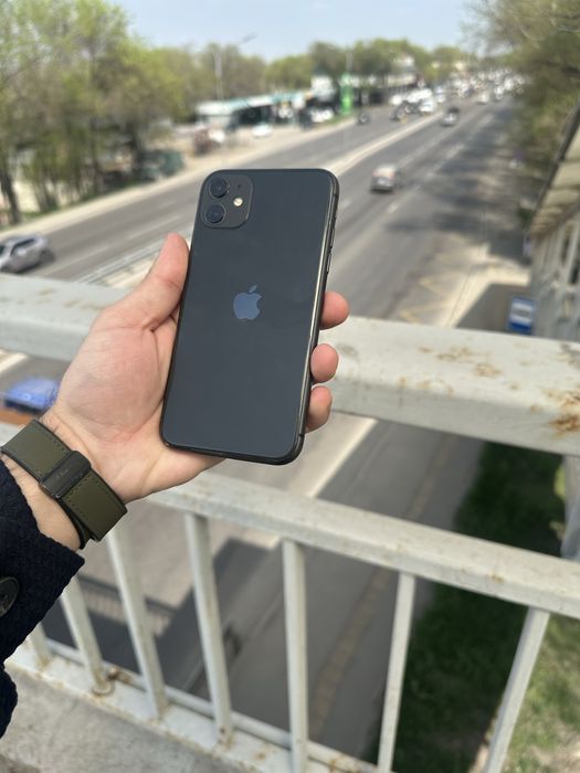 Продам телефон Айфон 11 128 Gb