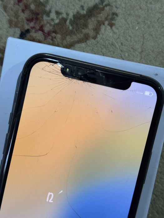 Прлдам айфон 11 про