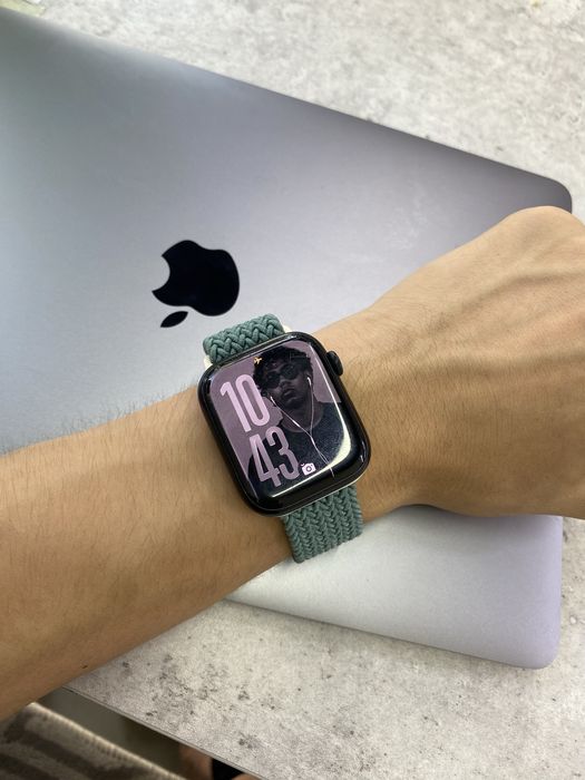 Apple Watch Series 7 (GPS)