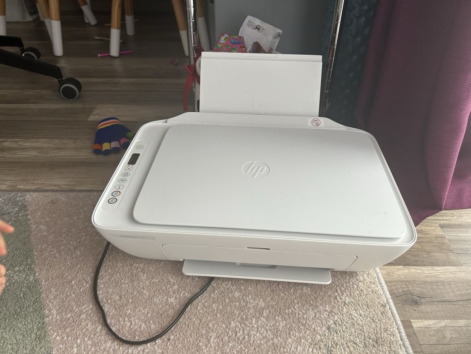 Multifuncțională HP DeskJet 2710e – Imprimantă, Scanner, Copiator (Wi-Fi)