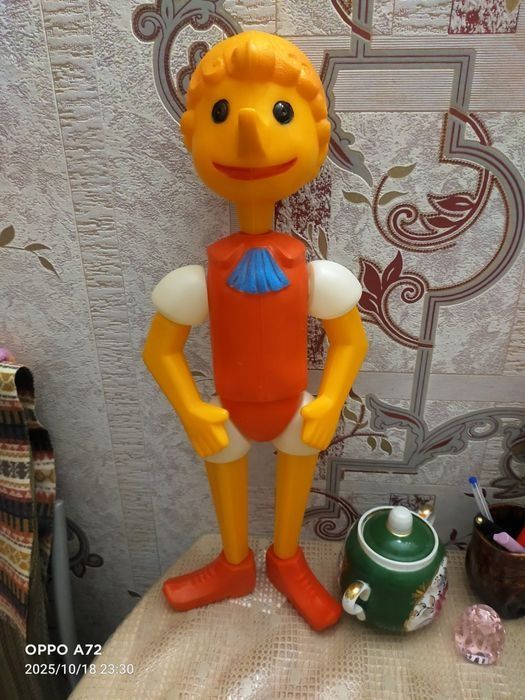 Продам винтаж игрушки.