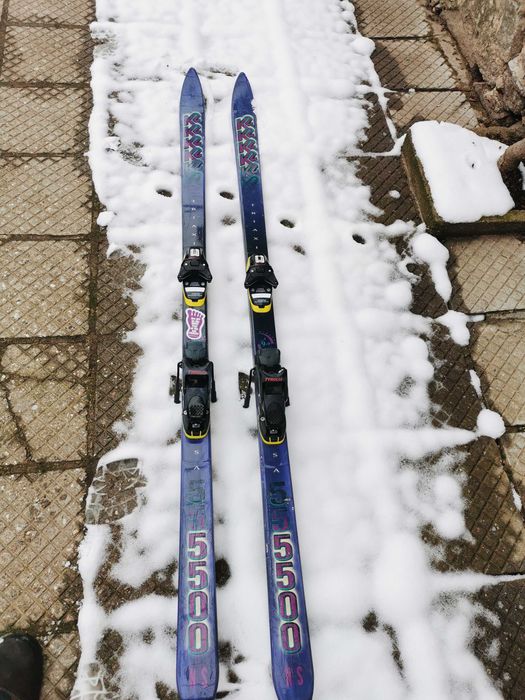 Употребявани Ски с автомати   и Ски обувки
