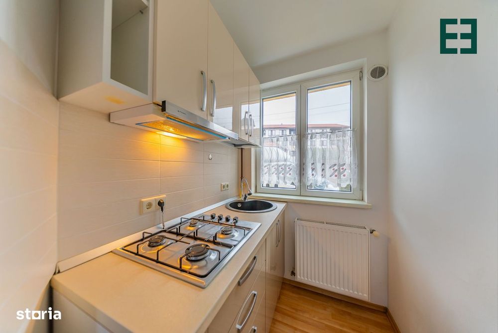De închiriat - Apartament la casă cu 2 camere zona UTA - Arad