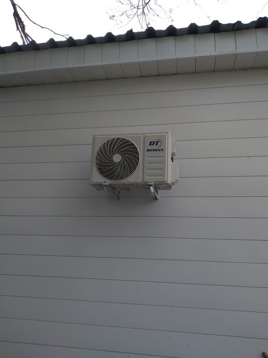 Установка сплит-систем, кондиционеров.