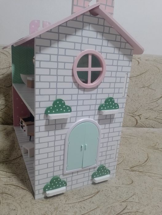 Căsuța copii în stare perfecta