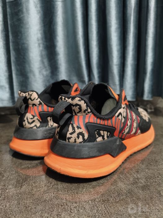 Оригинальные кроссовки Adidas
