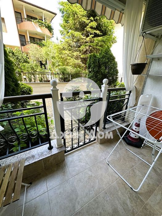 Продава се Двустаен апартамент в Свети Влас - 52 кв.м за 1308 €/кв.м - Снимка #2