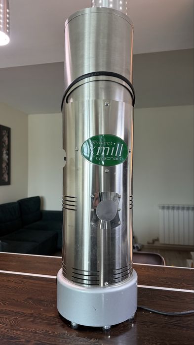 Професионална мелачка за кафе