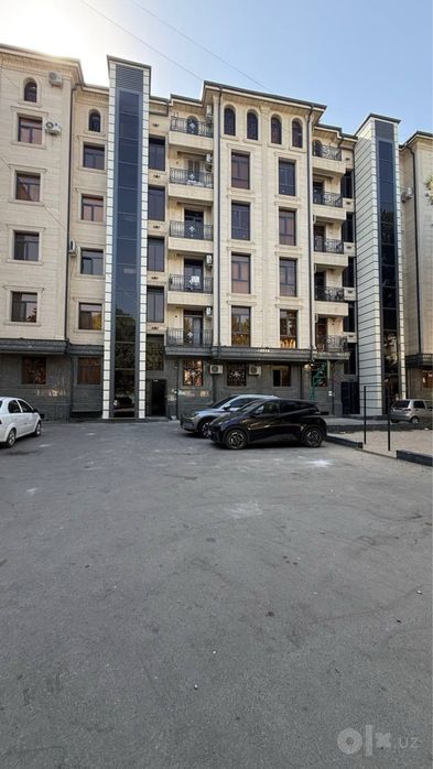 Продается 3 ком. Квартира площадью 94 кв.м. По ул. Гагарина ор. Мчс