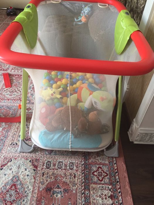 Продам манеж игральный
