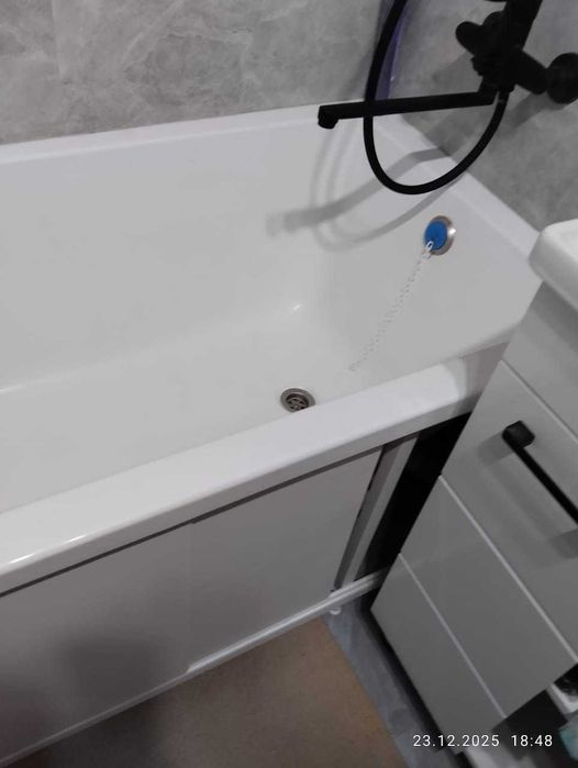 Укладка кафеля. Сантехник. Электрик. Ремонт квартир.