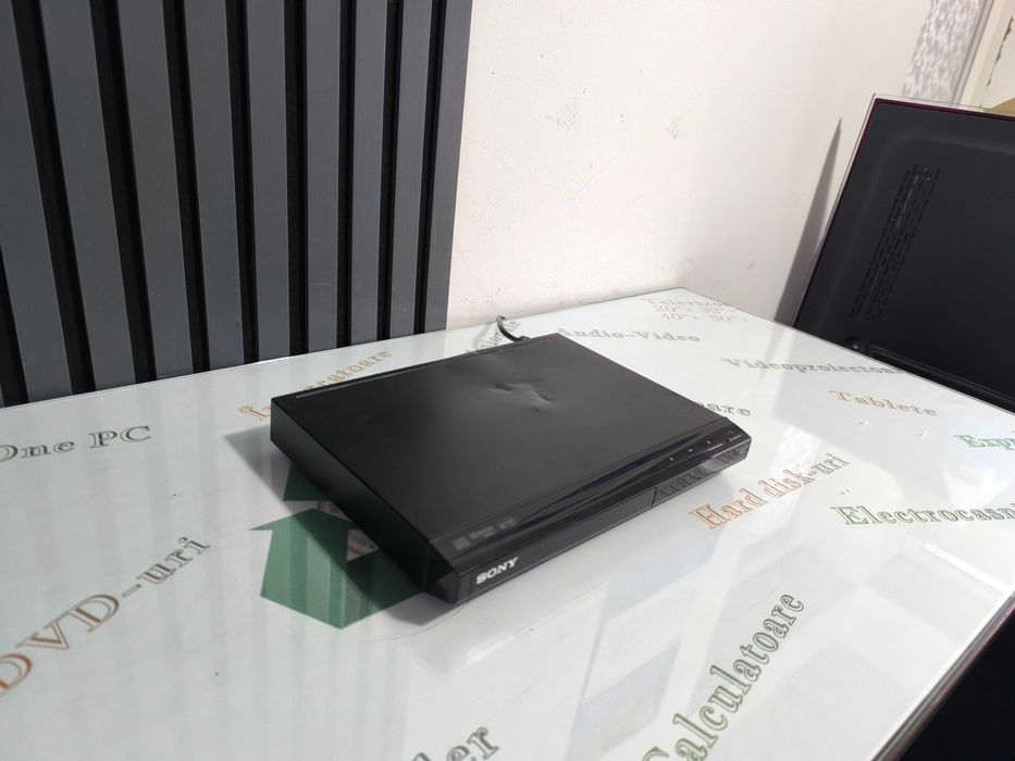 Sony DVP-SR160 player CD DVD SCART