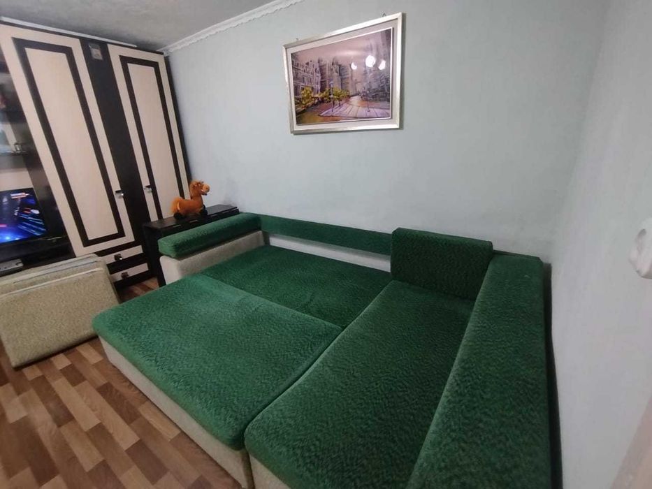 Продам дёшево диваны б.у.