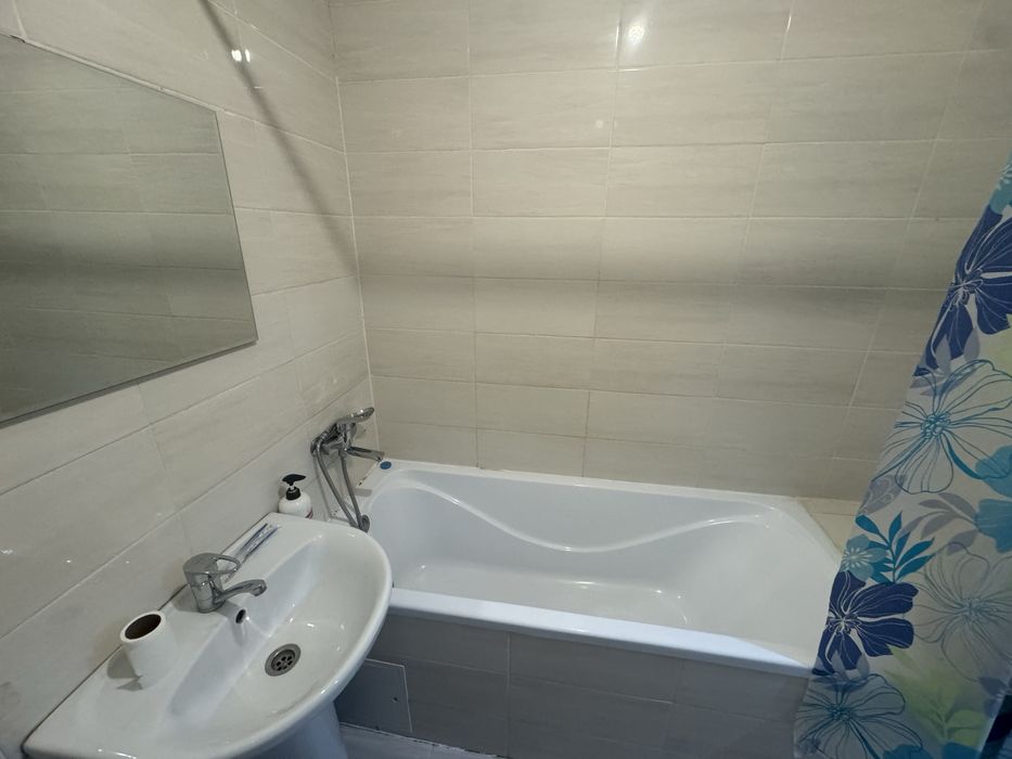 Квариира по часам