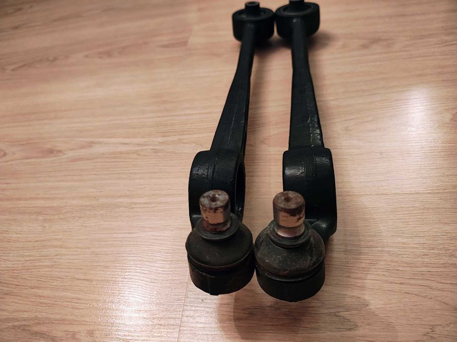 Ауди 100 ц3 предни носачи