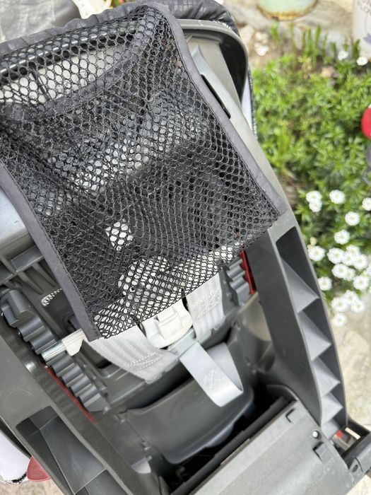 Детски столчета за кола Britax и Kinderkraft