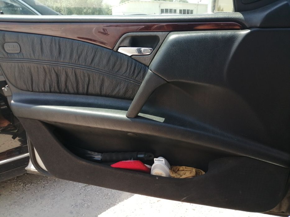 Мерцедес Е250/Mercedes 250-На части