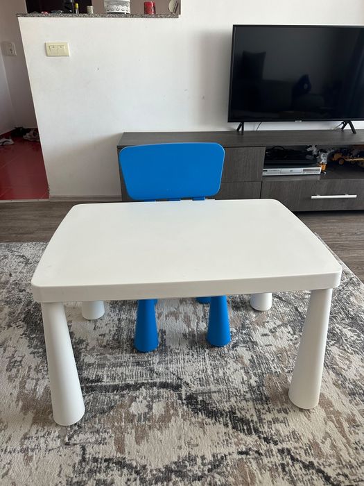 Măsuță cu scaunel