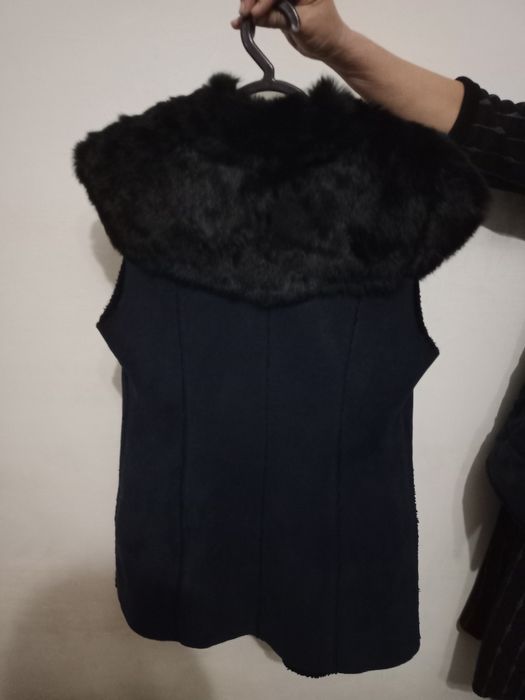 Женская безрукавка