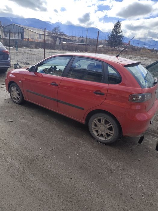 Vând sau schimb Seat Ibiza