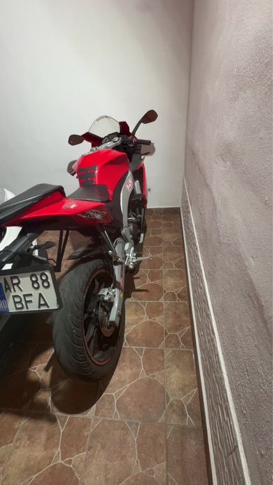 Aprilia rs 4 125cc