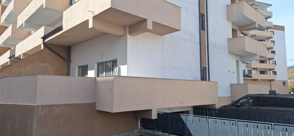 Apartament 3 camere Dem Rădulescu