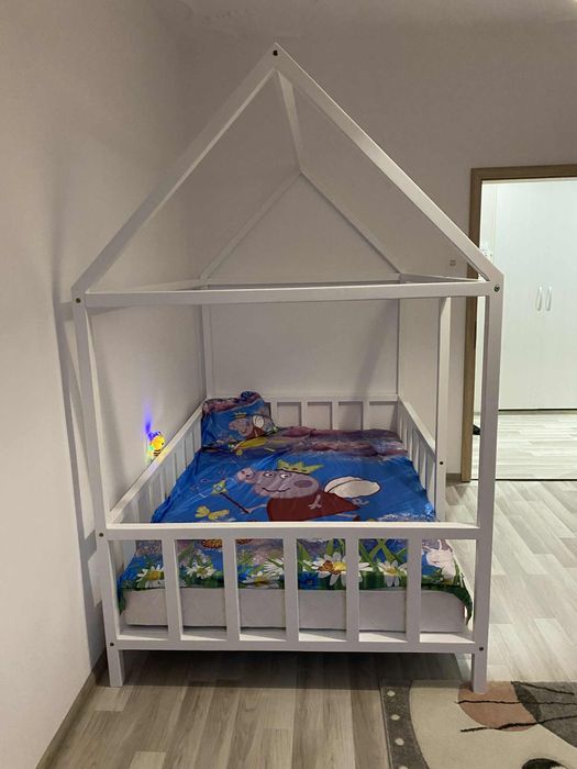 Детско легло тип ,,Къщичка,, монтесори