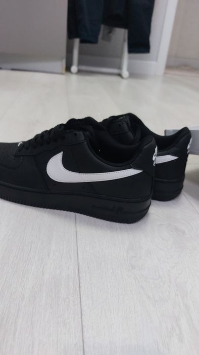 Продам Nike Air Force 1