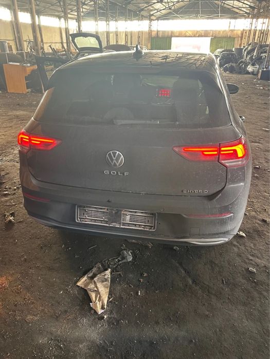 На части! Vw Golf 8 H DGE 2022