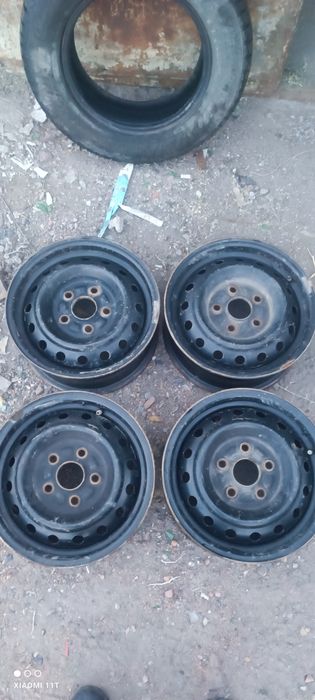 Подам диски r 14 Toyota