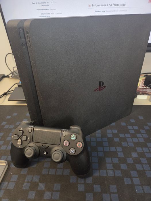 PlayStation 4 Slim Modat