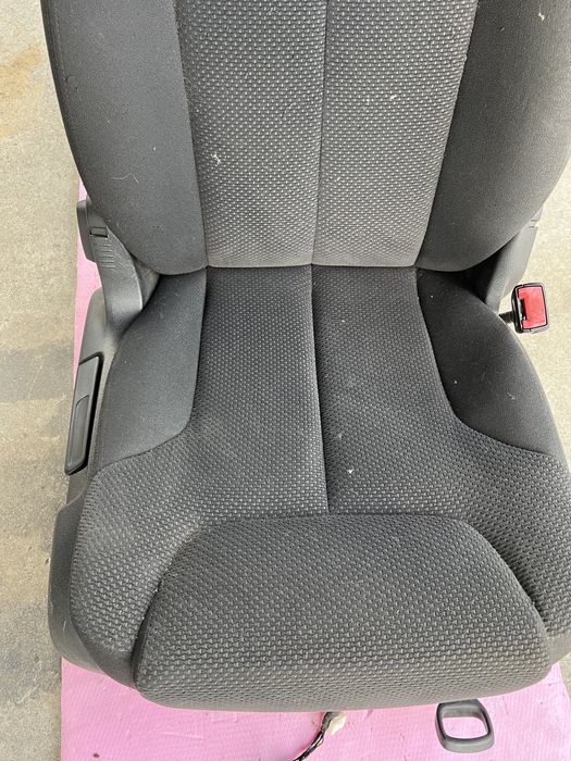 Scaun dreapta pasager material rabatare si in fata pt vw passat b6