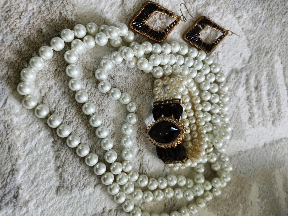 Бусы, браслет серьги под жемчуг