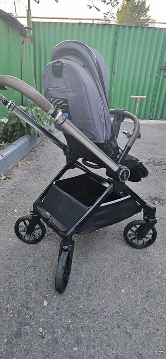 Продам коляску kidillo в отличном состоянии