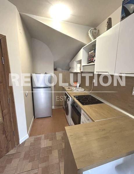 Дава се под наем Двустаен апартамент в Варна, Генералите - 55 кв.м за 548.25 € - Снимка #2