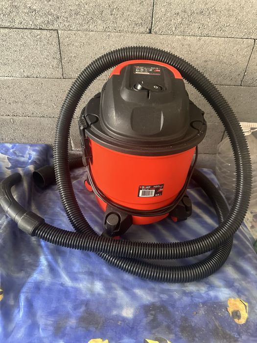 Строительный пылесос BRAIT BVC 15.
