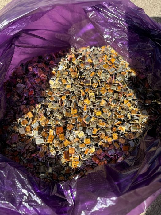 Принимаем радиодетали!