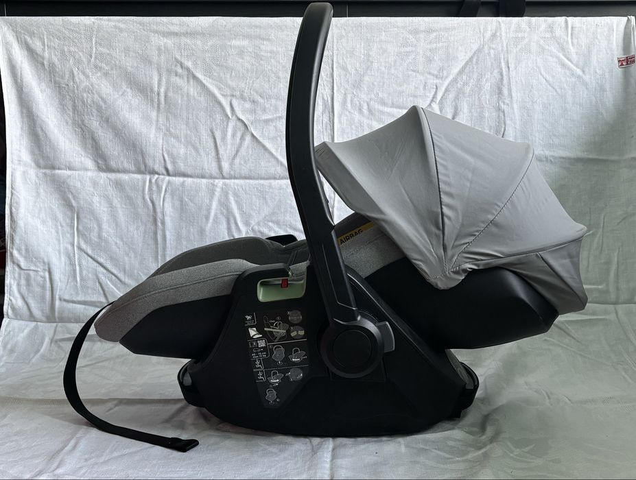 Продавам кошница за кола Thule - 200 евро