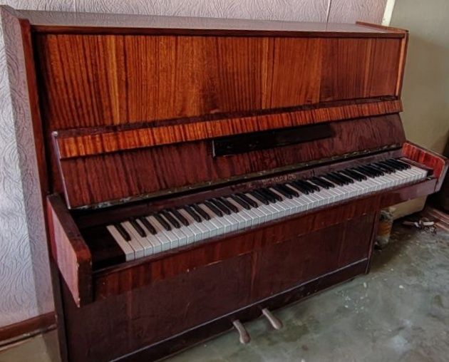 Фортепиано сотилади зудлик билан