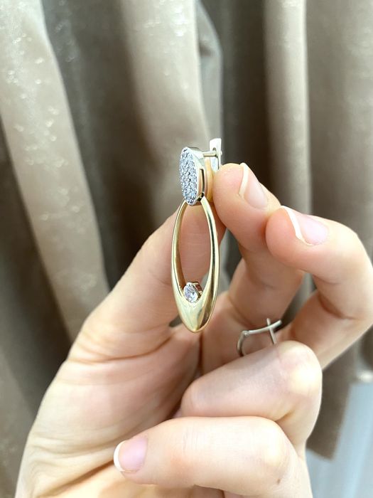 Золотые серьги Эстет